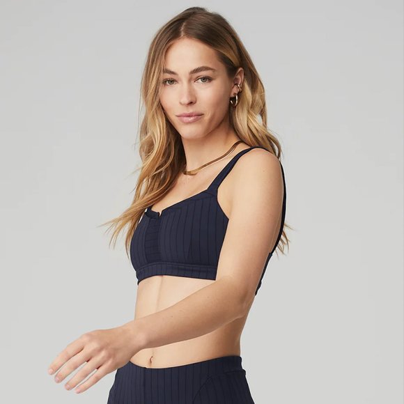 NWT $68 ALO Yoga Pinstripe Jacquard Captivate Sports Bra XS - Picture 3 of 5